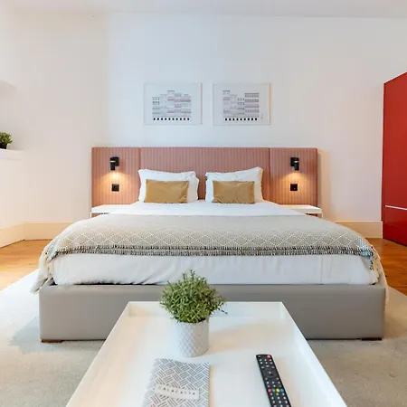 Calacatta Housing Lägenhet