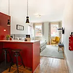 公寓 Calacatta Housing *