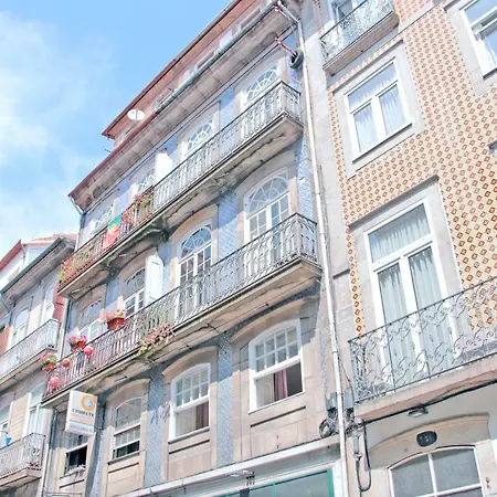 Calacatta Housing * Porto