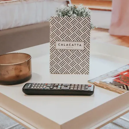 Calacatta Housing Apartmán *