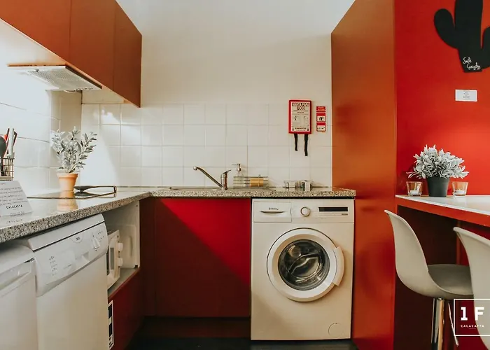 Calacatta Housing Porto